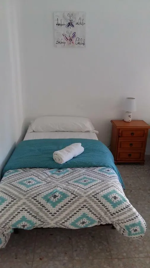 Apartment Cadiz Low Cost Hotel